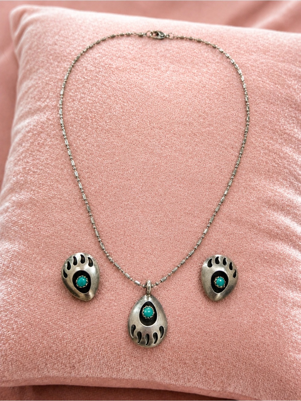 Vintage Native American Bear Paw Necklace & Earrings Set Turquoise